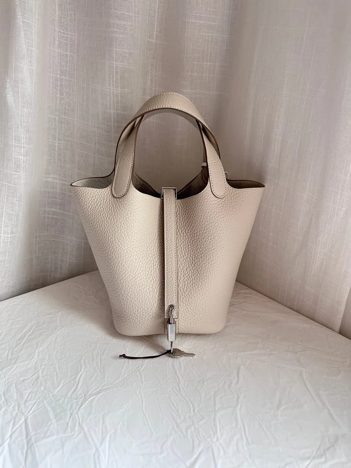 Hermès Picotin 18 Craie PHW