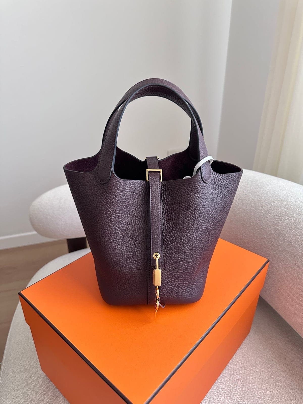 Hermès Picotin 18 Rouge Sellier GHW