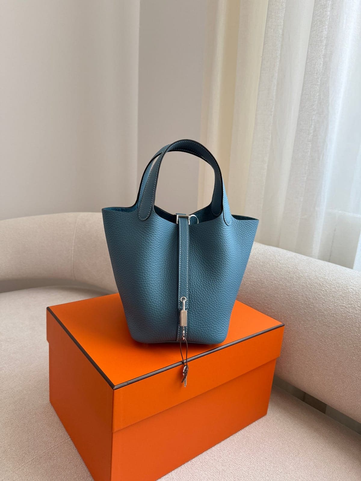 Hermès Picotin 18 New Blue Jeans PHW